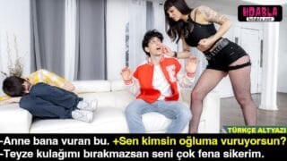 Üvey Kızını Resmen Seks Kölesi Gibi Kullanan Baba Pornosu