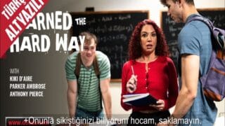 Sikişmeyi Seviyor