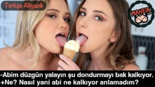 Kara Yılana Oturuyor